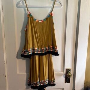 EUC Anthropologie band Pia Pauro Fiesta Romper Size Medium